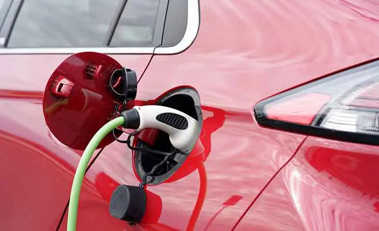 Featured image for “The Challenges of Migrating to an Electric Vehicle Fleet”